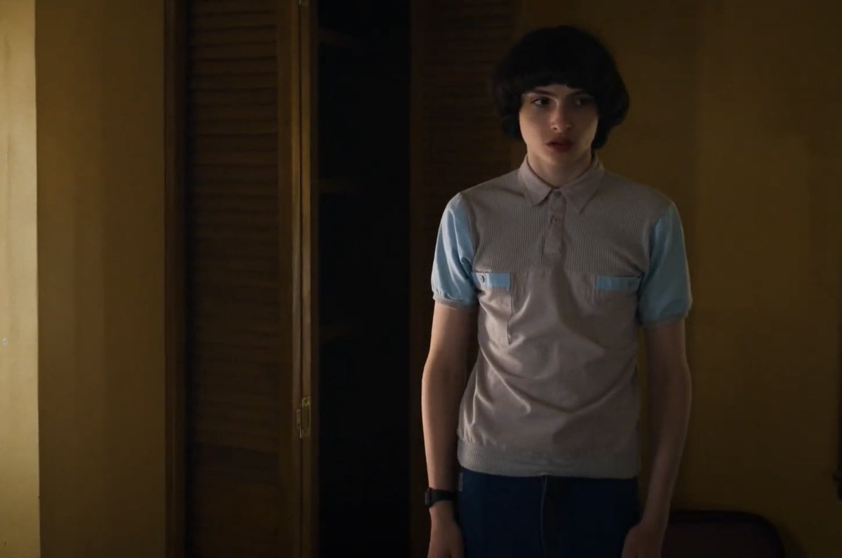 We talk a lot about the fact that El didn't know what she liked or how she knows what she likes even 6 months into a relationship with Mike, but we don't talk enough about the fact that Mike was probably in the same level of ignorance and that he only realized it at this scene