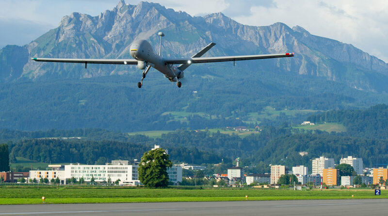 Maintien du drone Hermes 900, mais avec des limitations, avianews.ch/post/maintien-…