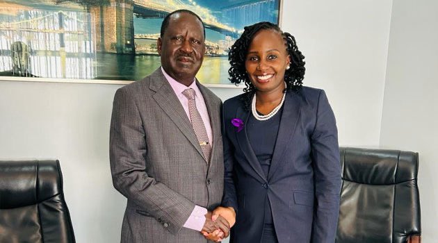 A handshake with a conman alias baba wash..signs were written all over.

Now its time to clean ruto from extrajudicial killing by giving money to the families.