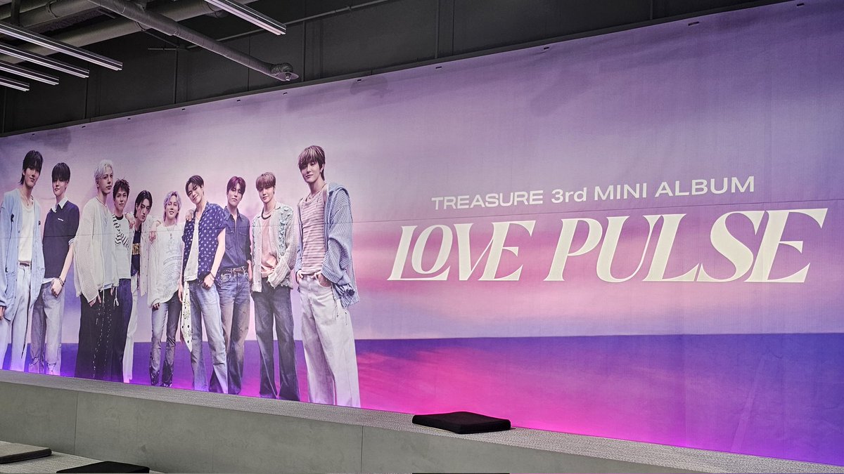 j_m_msng's tweet photo. ํ์
๋ ์ด๋ป์๐๐
#์ผํํฌ์ฝ์์ค #์ผํํฌ_ํธ๋ ์ ํ์
#TREASURE #LOVEPULSE #stamptour #Ktown4u_coex https://t.co/ibtQhIu9RK