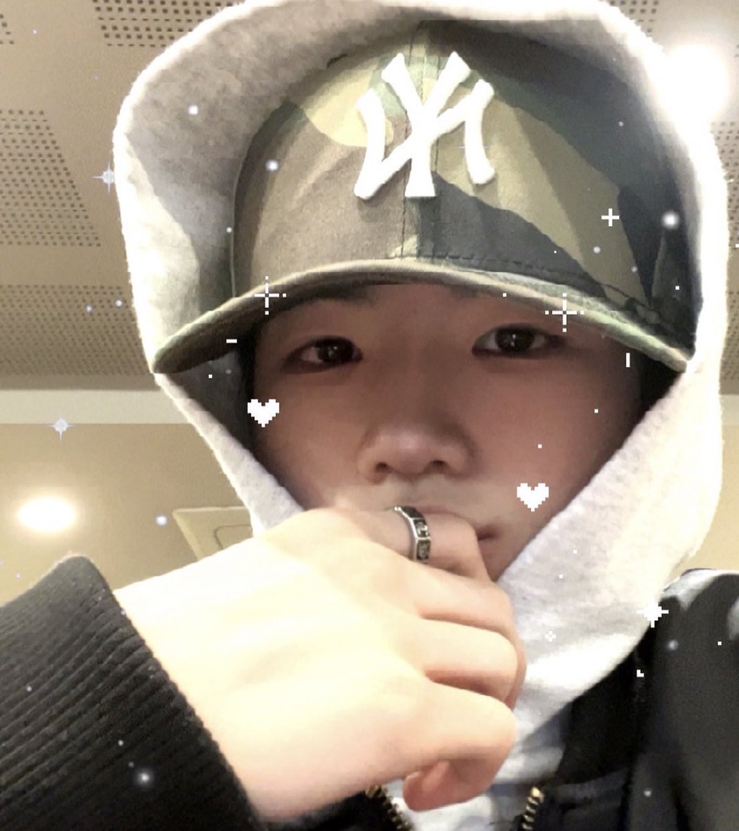 minmoonjm's tweet photo. 𝐇𝐚𝐩𝐩𝐲 𝐁𝐢𝐫𝐭𝐡𝐝𝐚𝐲🥳💖

 #염예찬 #YEOMYECHAN  #イェチャン
 #보이즈2플래냇  #BOYS2PLANET https://t.co/MpMpbZmJf6