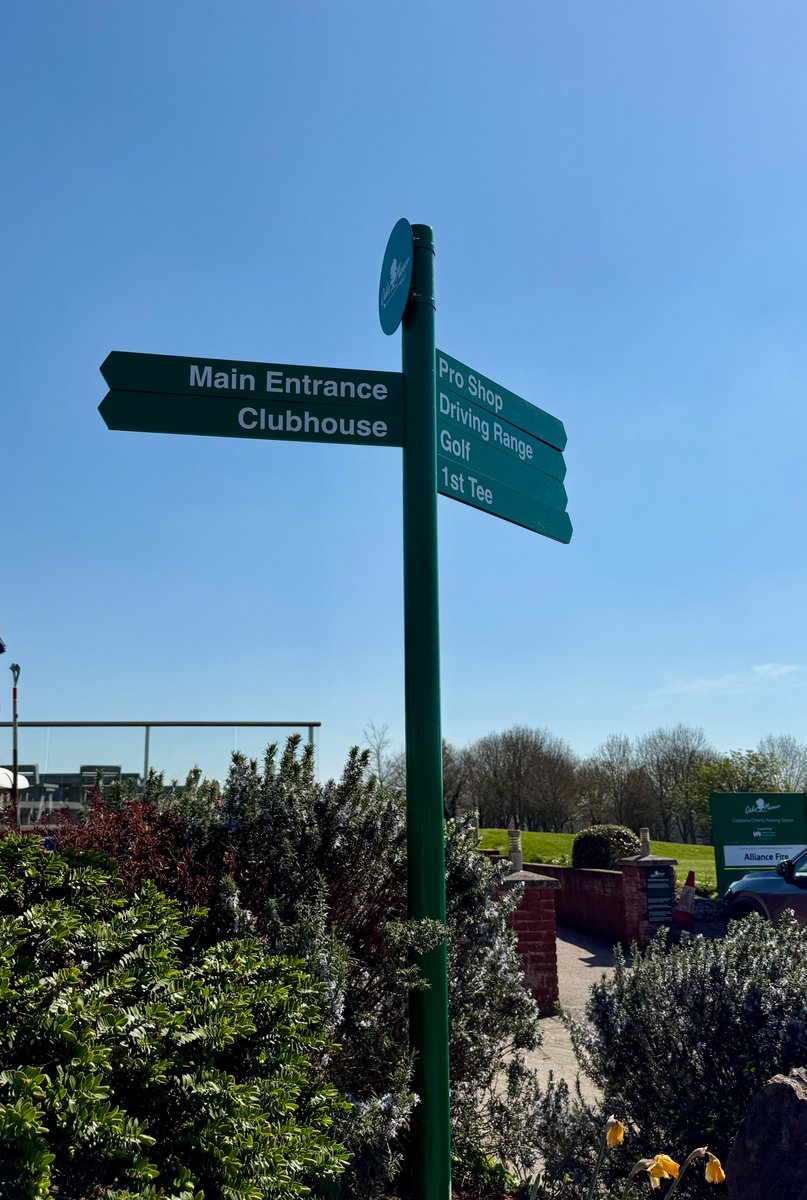 CarlyPressLtd's tweet image. Feeling a little lost?  🧭

We’re here to guide you! Our team can design, print, manufacture and install durable wayfinding signs, helping businesses and community spaces across Somerset stay easy to navigate.

@ConquestCentre | @OakeManorGolfCl
#printanddesign #somersetbusiness