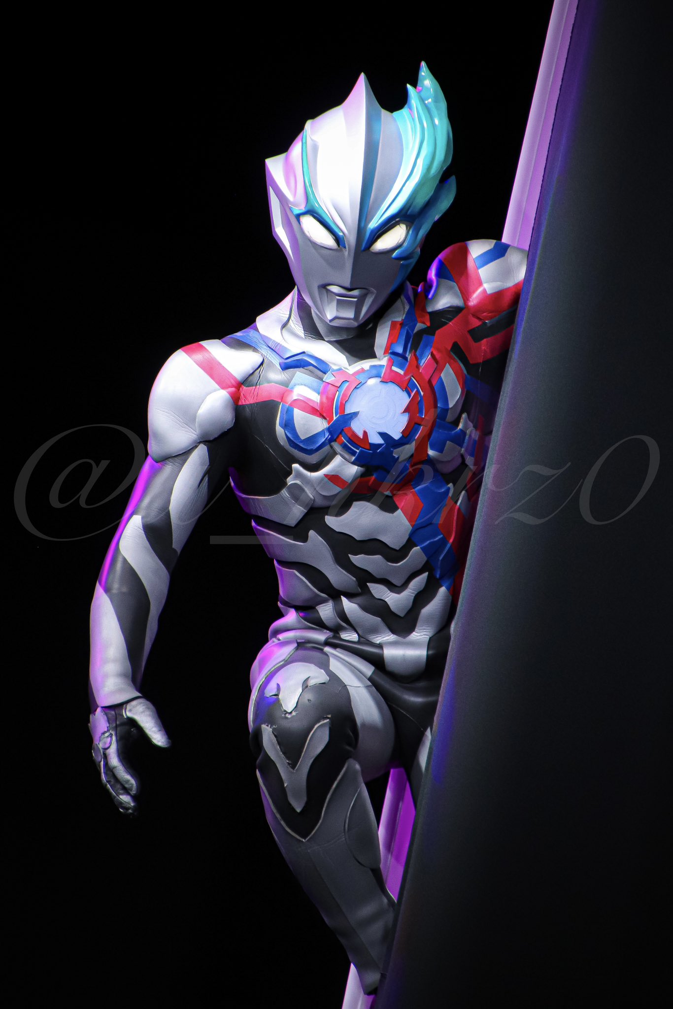 うらうる様 Amazon.com: Bandai Ultraman Z DX Dark Jet Riser Y : Toys & Games