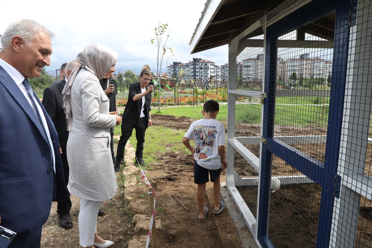 Dr.Betül Sayan Kaya 🇹🇷 (@drbetulsayan) on Twitter photo Büyükşehir Belediyemiz tarafından hizmete açılan Durugöl Kurtuluş Tabiat Parkı’nda Ordulu hemşehrilerimizle selamlaştık.
<a href="/mhilmiguler/">Dr. Mehmet Hilmi Güler</a>
#TürkiyeYüzyılıBuluşmaları 🇹🇷
#HepBirlikteGüçlüTürkiye 🇹🇷 Büyükşehir Belediyemiz tarafından hizmete açılan Durugöl Kurtuluş Tabiat Parkı’nda Ordulu hemşehrilerimizle selamlaştık.
<a href="/mhilmiguler/">Dr. Mehmet Hilmi Güler</a>
#TürkiyeYüzyılıBuluşmaları 🇹🇷
#HepBirlikteGüçlüTürkiye 🇹🇷