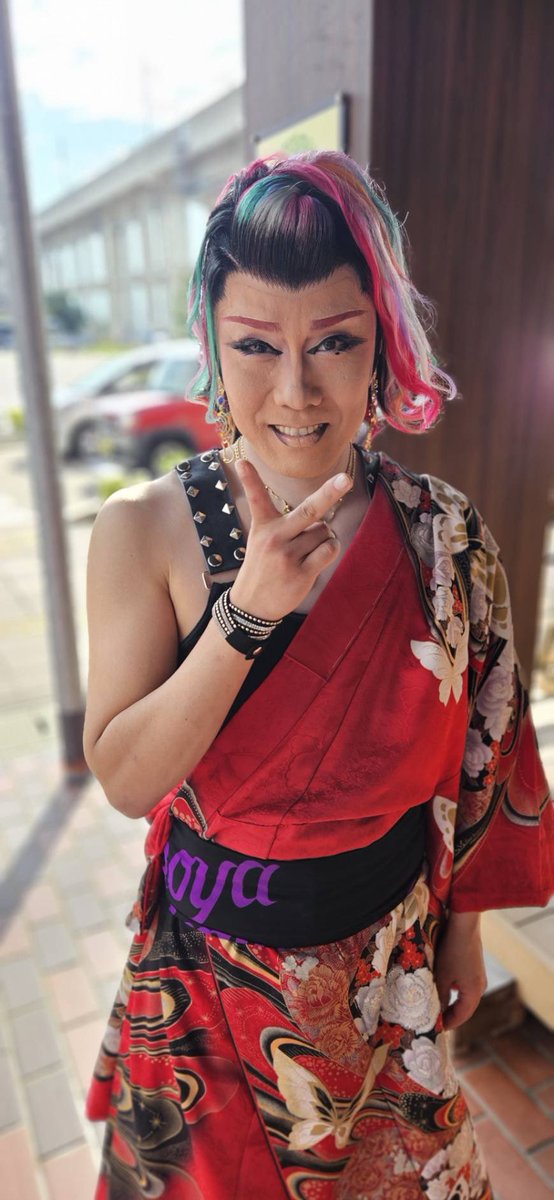 レース着物お仕立て緑レース・大衆演劇の役者様などへ♡ 花道ひとり旅✨ドレスハウスフェアリーの大衆演劇衣装の旅