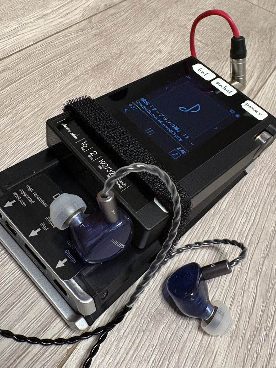 hicka_bass's tweet photo. 古のDAPに古のポタアン
onkyo DP-S1
BELDEN88760
sony PHA-2
PHILIPS TAE7009
イヤピはなんだろう?たぶん角笛
88760は自作
作り直したい
今のところはアナログ接続でシングルエンド接続
そのうち3.5mm疑似バランス接続も試してみよう
音場も広く繊細で最高
#DPS1
#PHA2
#BELDEN
#TAE7009 https://t.co/Jh1XxwiybY