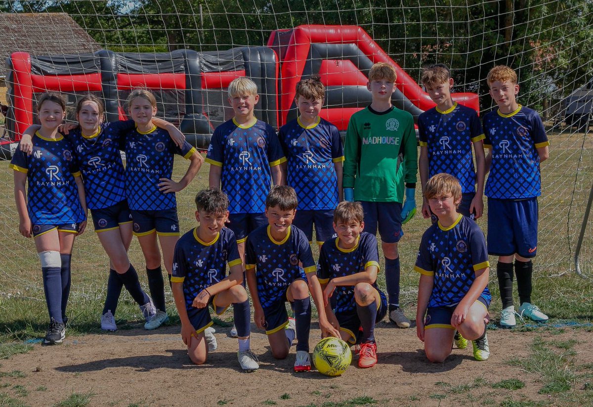 Our U13’s team kick off the season this Sunday at home to Fakenham Town! 

Been a long wait since last season but the squad are ready to go and begin the journey into 11 a side football! 

Our kick off is at 11am so feel free to come along and support us!