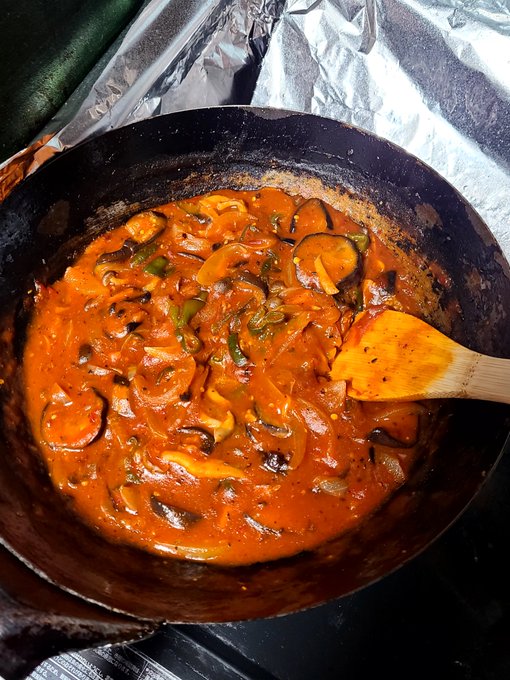 ふふっ、完璧なるナポリタンソース……… 