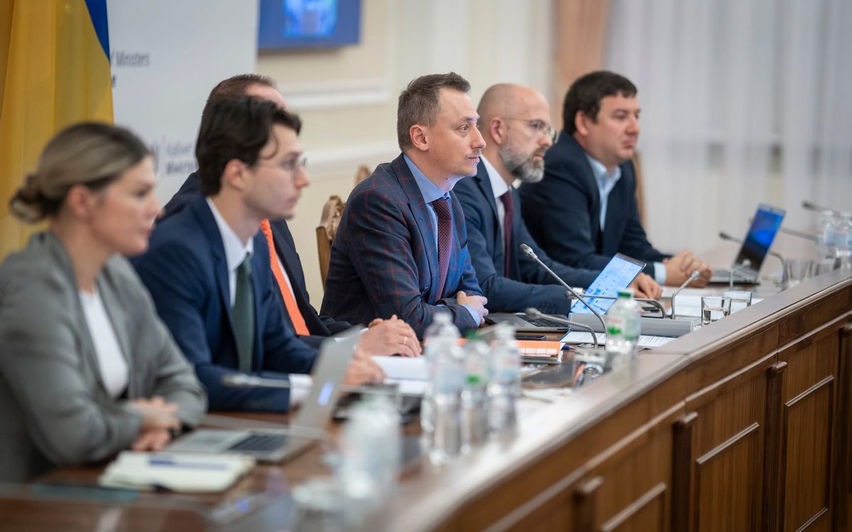 Мінекономіки tweet media