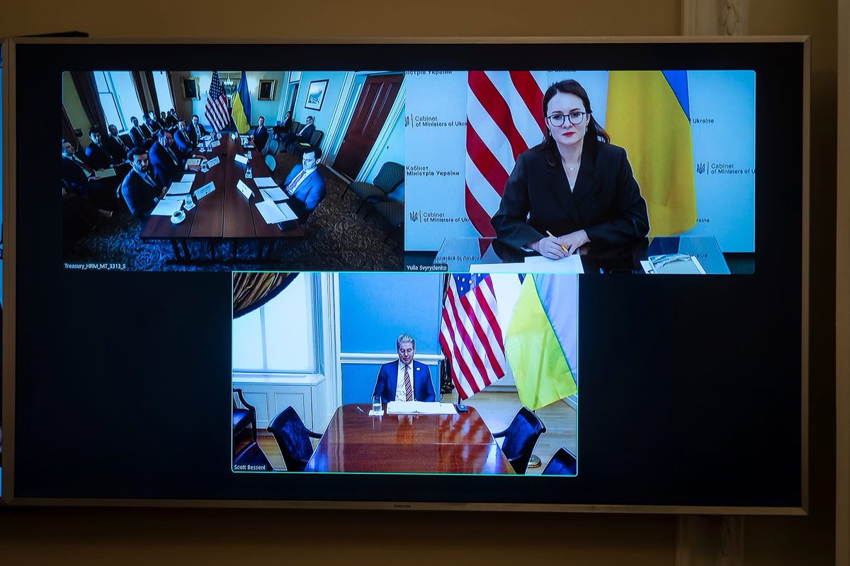 Мінекономіки tweet media