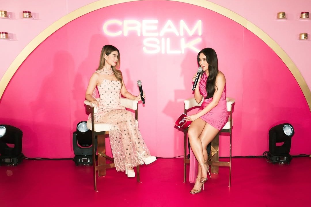 KBforever0326's tweet photo. ©️ janeenachan
"💕 such an honor hosting for Cream Silk's #powertoevolve ✨ with this new repair booster treatment line’s face, @bernardokath!"
#KathrynBernardo x Cream Silk https://t.co/W2x4Kd4yzj