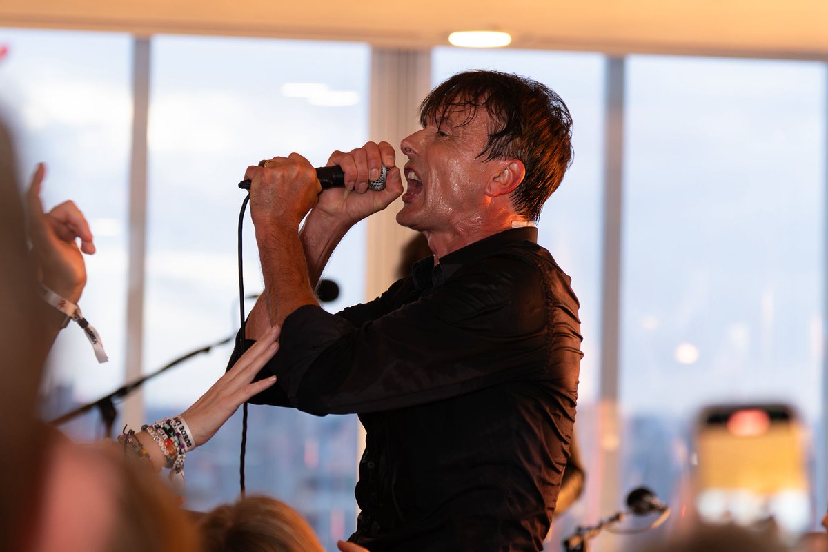 On Tuesday, the Britpop legends Suede performed their new album Antidepressants in front of an audience of competition winners and fans in our London offices.

The session was livestreamed on the Virgin Radio UK app. You can watch the set here 👉 lnkd.in/efsYvKJZ 
#NewsUK