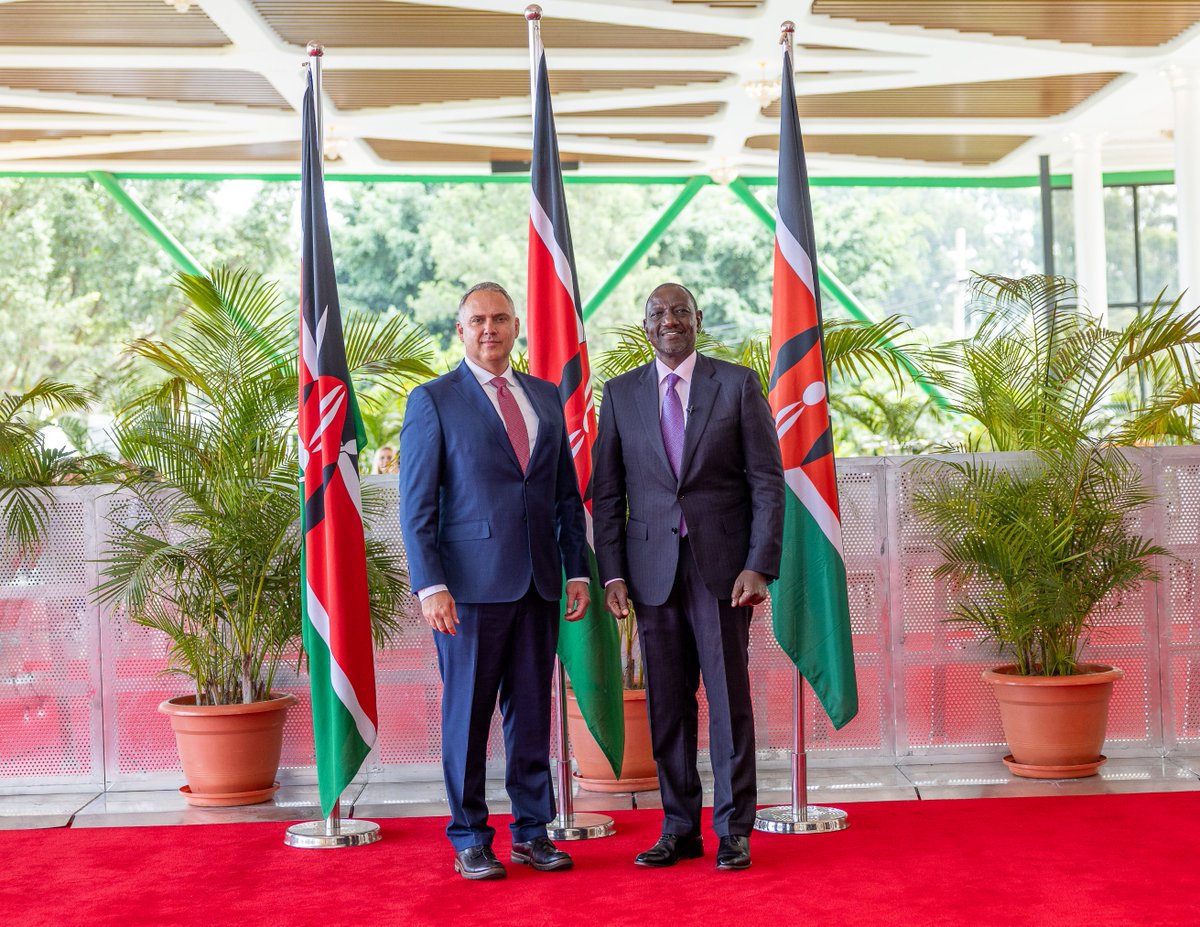 Honoured to have presented credentials as High Commissioner of Canada in Kenya to H.E. President <a href="/WilliamsRuto/">William Samoei Ruto, PhD</a> yesterday, in a moving ceremony.