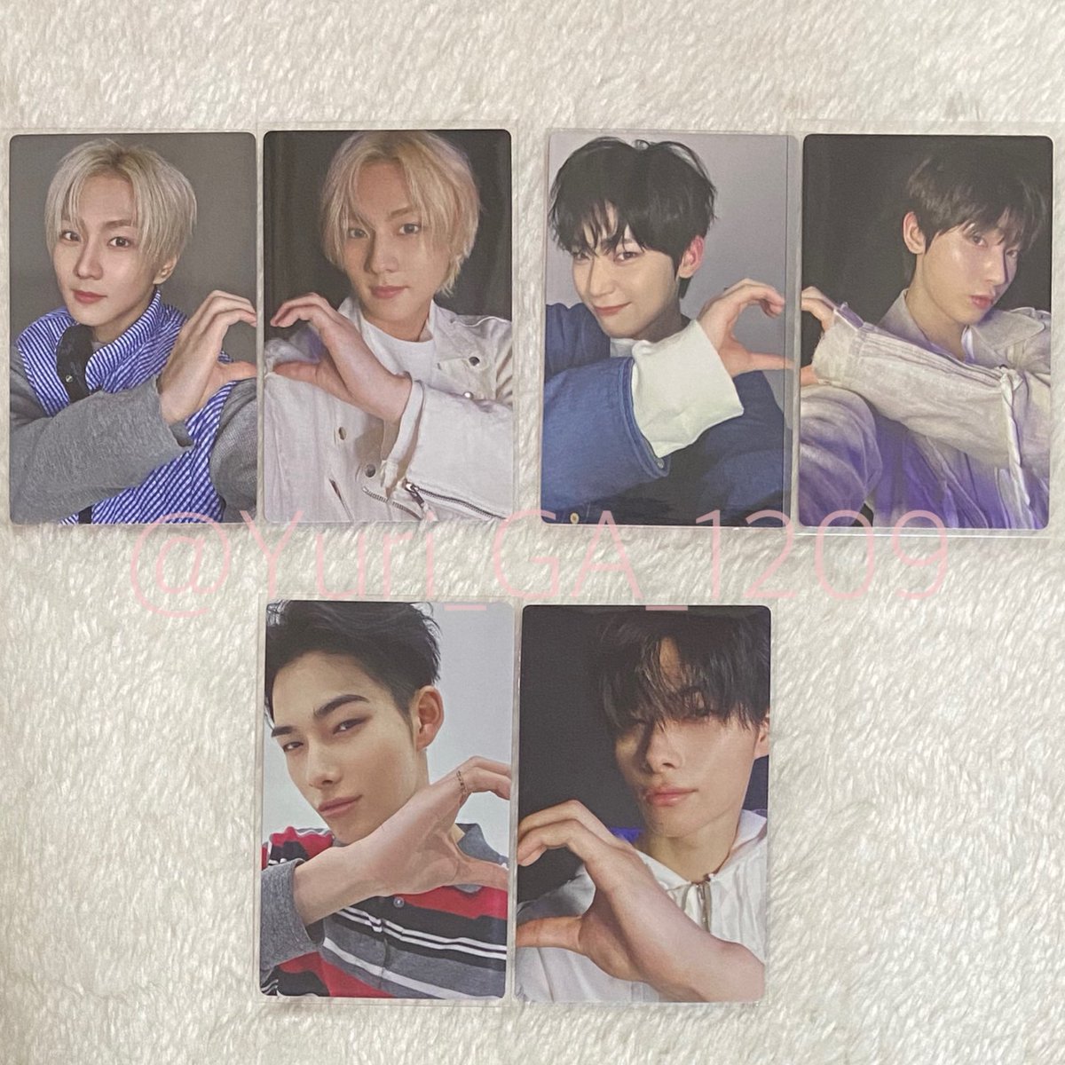 Yuri_GA_1209's tweet photo. 【Giveaway】

3 Winners 🎉

宵 -YOI- PC 🫶set
(Jungwon, Sunoo, NI-KI)

✅Be sure to read the pinned post

⭐︎Reply with desired member name
⭐︎Please participate only one per person

Ends : September 5th, 21:00 KST

#ENHYPEN #Yuri_GA https://t.co/C2NMl34W4I