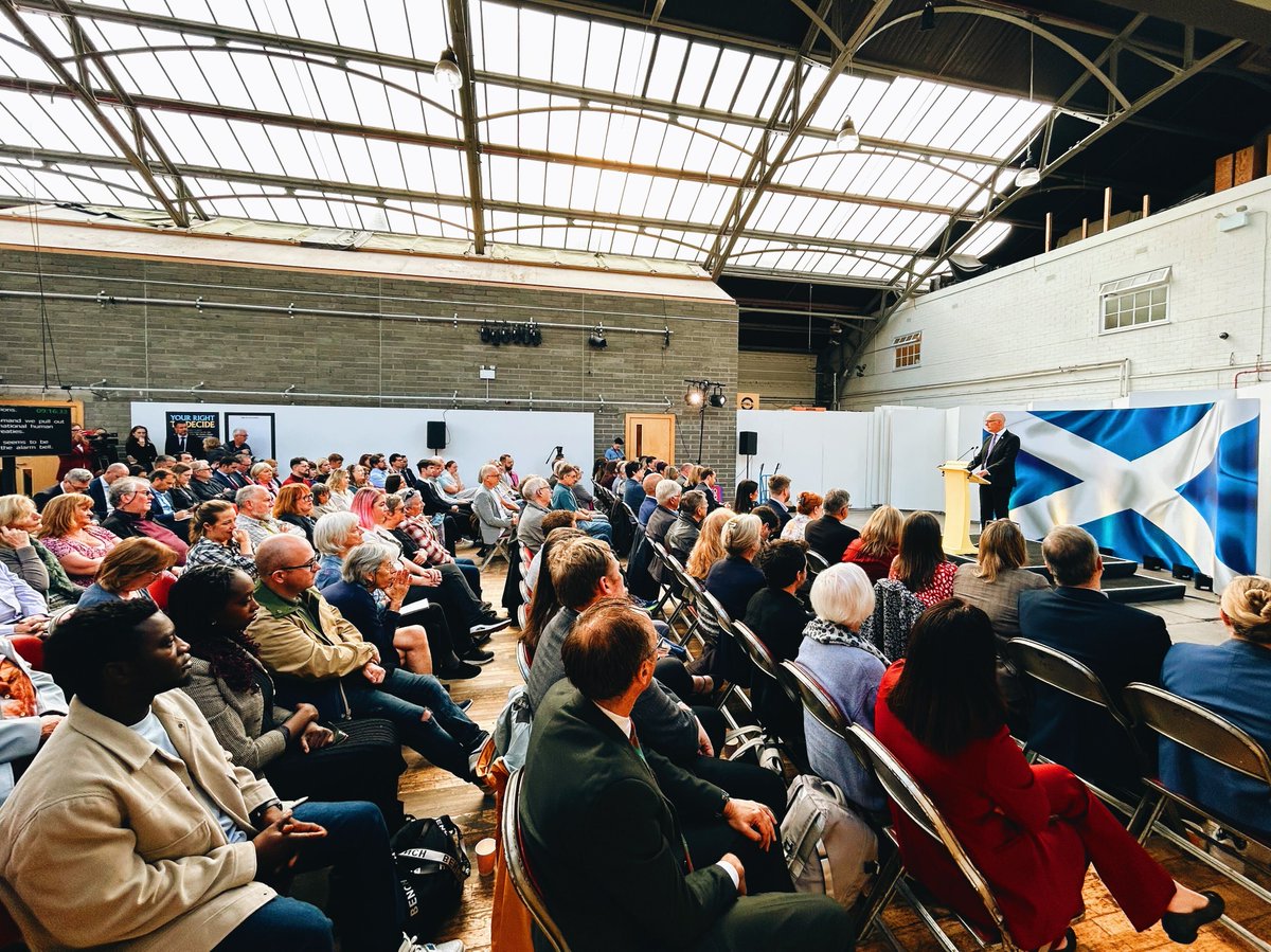theSNP's tweet photo. Every nation has the right to choose its own future - so why not Scotland?

Our pledge is simple: choice, fairness and democracy must guide Scotland’s path. 

Add your name today: https://t.co/gG5xwmPpxJ https://t.co/L1hH7fKKFc