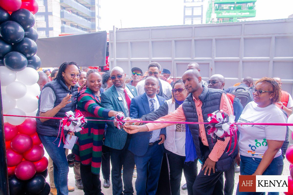 Puritypyureh's tweet photo. A huge congratulations to opening a new pharmacy.This will ensure easy access of healthcare. #WellnessNiForm @AYARHEP_KENYA @AIDSHealthcare @ahfkenya @NASCOP @ahfafrica https://t.co/TcyWqcCY3G