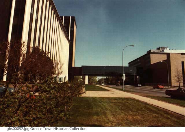 Check out this view of Kodak Park from 1982! Can you spot the bus?