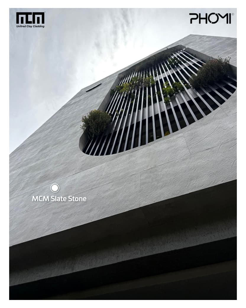 MCMCLADDING's tweet image. A sleek, modern façade that reflects innovation and strength – just like the company it represents. Durable, stylish, and sustainable, MCM Slate transforms this pharmaceutical space into a timeless architectural statement.
#MCMCladding #SlateCladding #ArchitecturalDesign