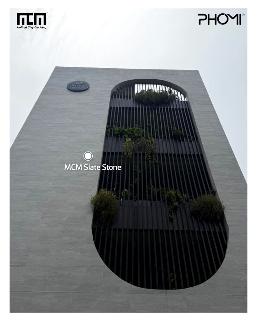 MCMCLADDING's tweet image. A sleek, modern façade that reflects innovation and strength – just like the company it represents. Durable, stylish, and sustainable, MCM Slate transforms this pharmaceutical space into a timeless architectural statement.
#MCMCladding #SlateCladding #ArchitecturalDesign