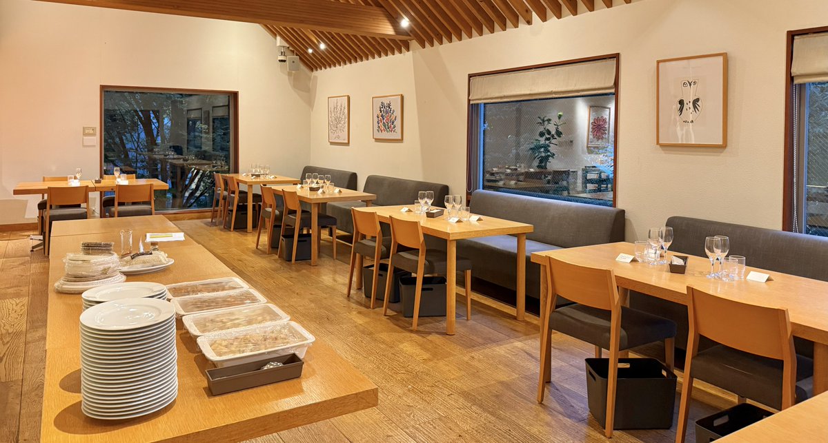 本日はワニブックス様のお招きで、
発売記念イベントへ行って参りました✨

フルコースが振る舞われたのですが、
全てレシピ本の料理らしくビックリ😂

前菜からデザートまで、
ぜ〜んぶ #アイラップ で調理…！

#アイラップBESTレシピ の著者、
料理研究家makoさんのサインもGET💕

楽しかったぁ〜😆