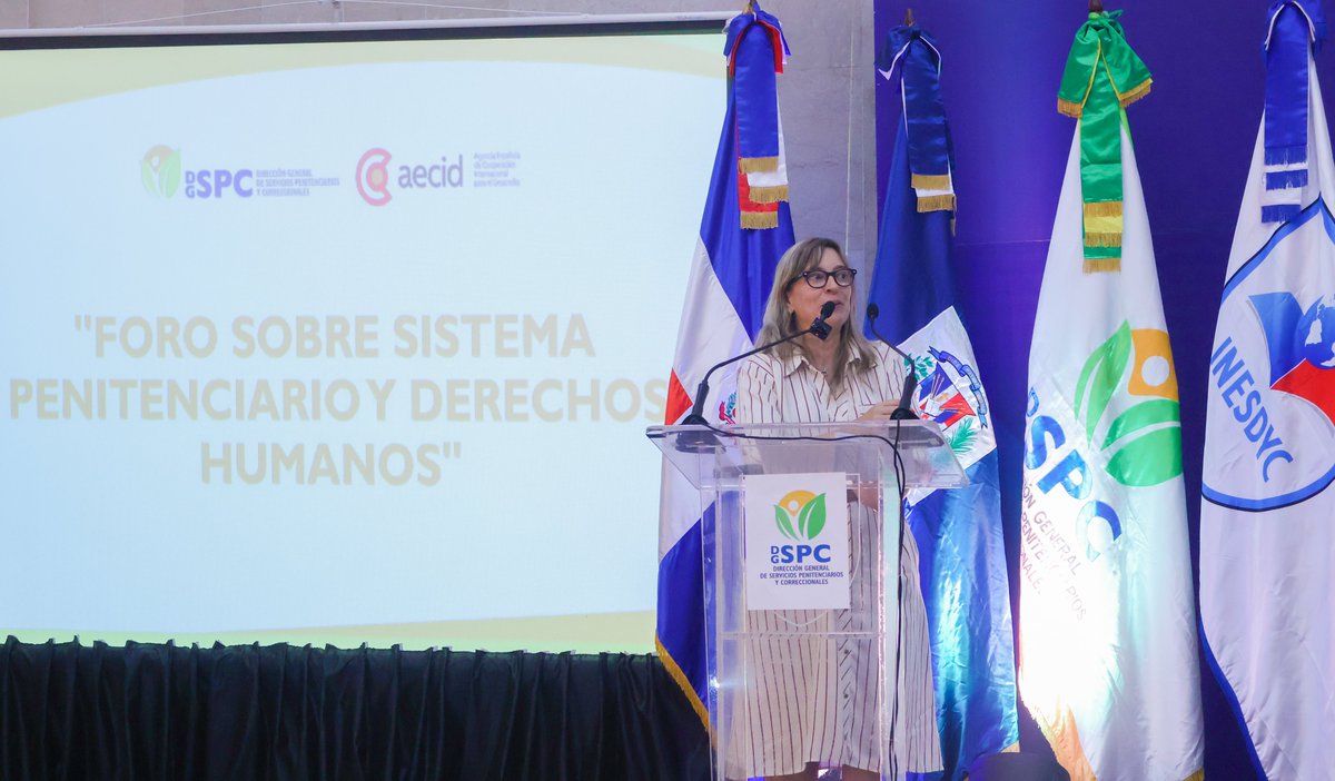 AECIDRD's tweet photo. Acompañamos a la Dir. General de Servicios Penitenciarios y Correccionales de la Procuraduría General de la República en el Foro “Sistema Penitenciario y Derechos Humanos”, diálogo e intercambio de experiencias sobre desafíos y avances del sistema penitenciario con enfoque #DDHH. https://t.co/wEusbI78LJ