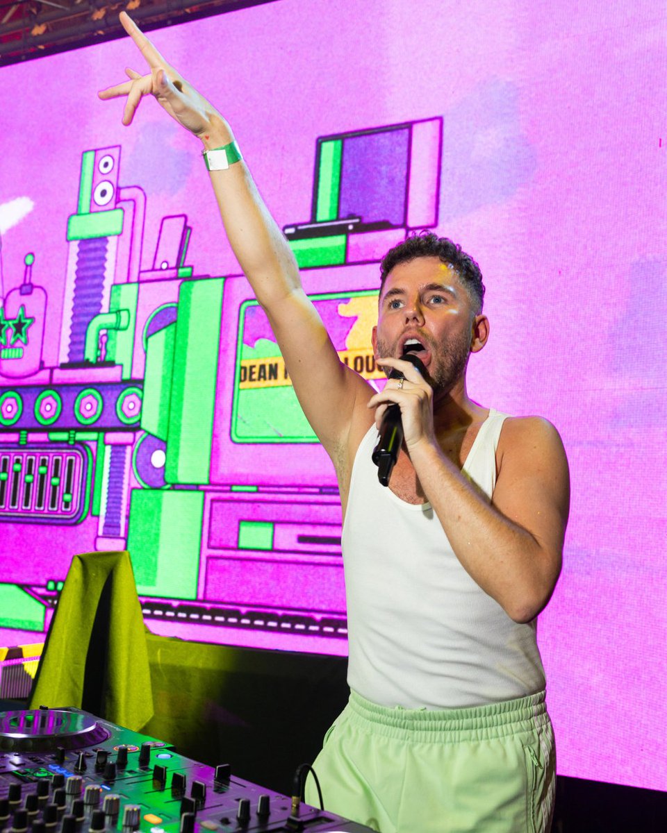 Manchester Pride tweet media