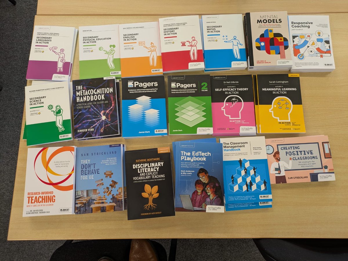 Bromley_SC's tweet image. Fresh pages, fresh possibilities 📚✨ Our library just got a makeover — ready for trainee teachers to explore, learn, and inspire! #TeacherTraining #LibraryUpdate #FutureEducators #teachertraining #bromley #london #teach #getintoteaching #qts