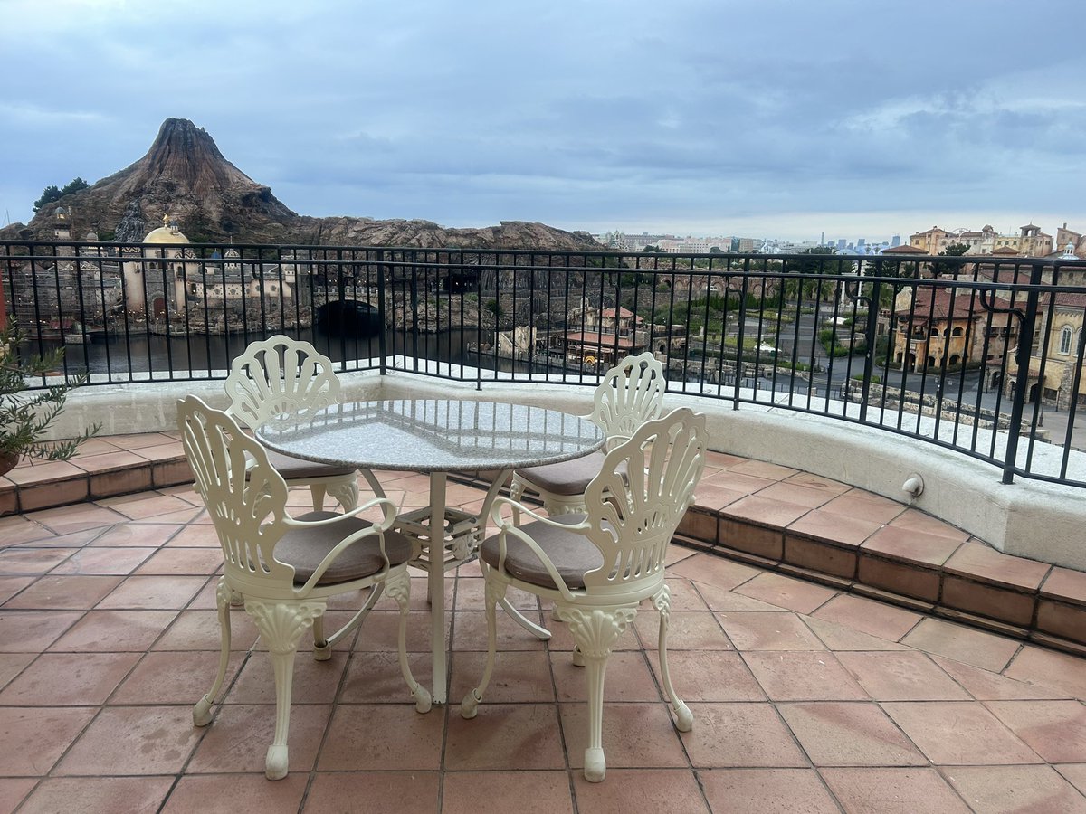 ライム tweet media