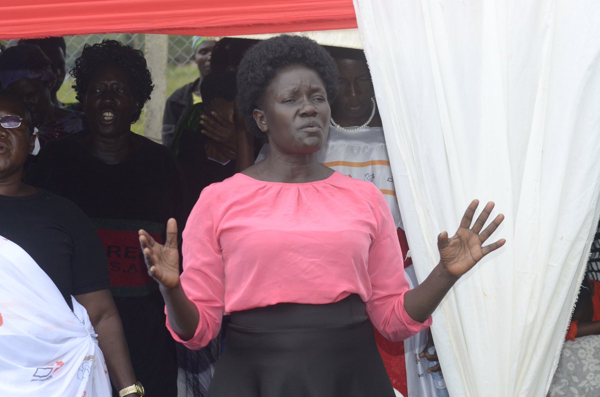 🌟 A SYMPHONY OF WORSHIP FROM WATOTO BUGOLOBI TO MUKONGORO 🌟
At the PAG Women’s Conference in Mukongoro, the WatotoChoir from Bugolobi stirred souls and united hearts through worship.
Swipe to feel the rhythm, the joy, the spirit.
#PAGWomensConference2025 #WatotoBugolobi