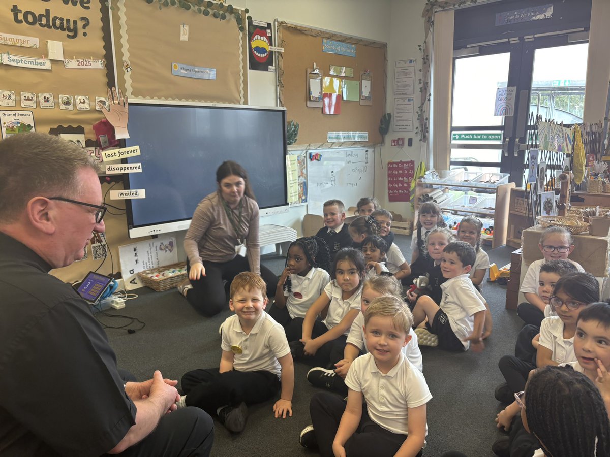 Lovely to have Father Kevin visit to our Primary 1 children today. Welcome mass for P1 children tomorrow at 9.15am. All welcome. 🙏🏻