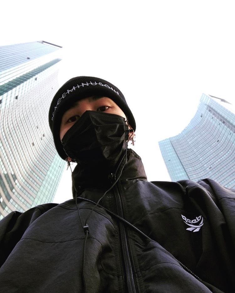eraser_88's tweet photo. 이제 중간고사라 자주 못 들어올것 같아용ㅇ,,,
얼릉 끝내고 다시 오겠습니당!! https://t.co/dXi1sBElPF