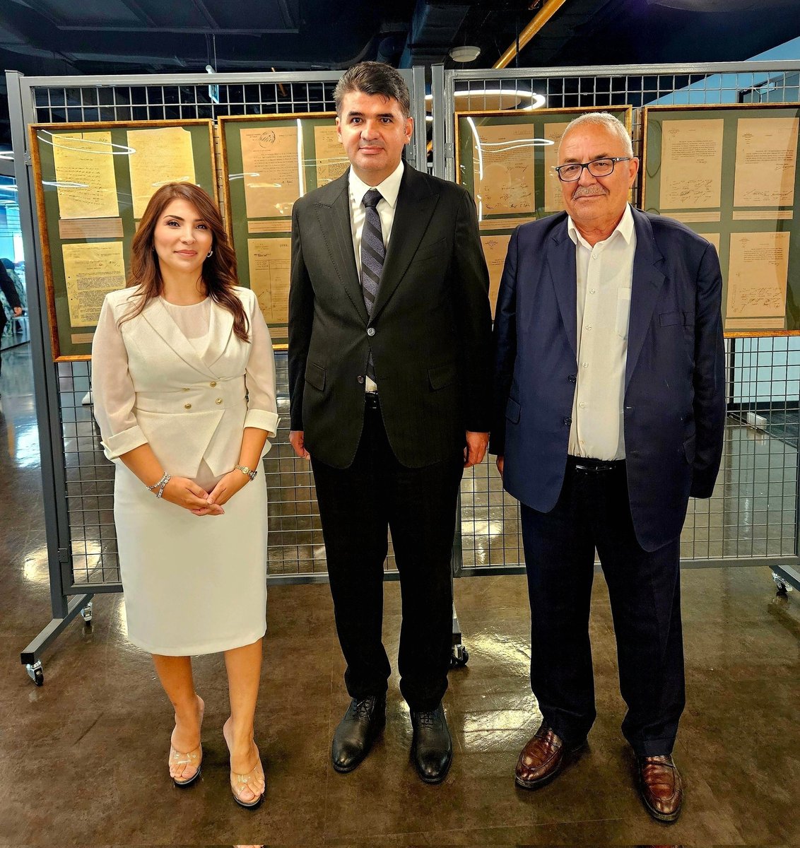 İstanbul’dan Gaziantep’e selamlar var…

Bugün Küresel Gazeteciler Konseyi’nin (KGK) ev sahipliği ile İstinye Üniversitesi’nde açılışı yapılan “Türkiye’deki Amerika: 1910–1970” sergisinde, hemşehrilerimize kıymetli mesajlar vardı.

KGK kurucu üyesi olarak katıldığım bu anlamlı