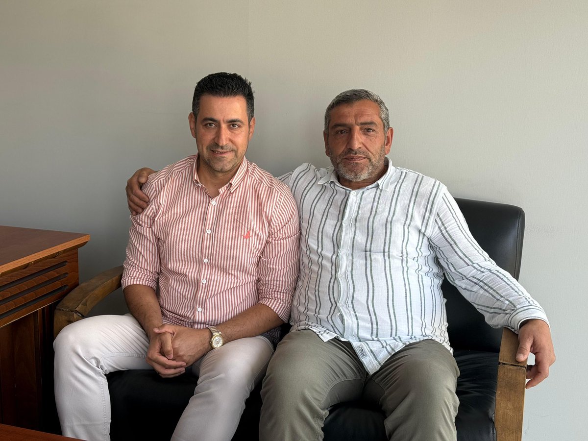 Yıldızlar Otomotiv işletme sahibi değerli büyüğüm Halis Yıldız’ı ziyaret ettik. Mütevazı hoş sohbeti için müteşekkirim. <a href="/halisyildiz2323/">Halis Yıldız</a>