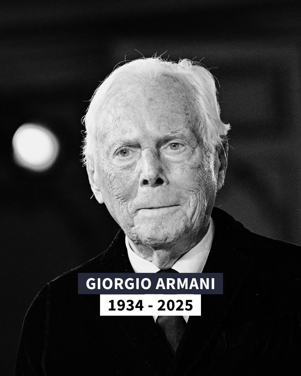 afpfr's tweet photo. ⚫ Le couturier italien Giorgio Armani, icône de la mode, est décédé à l'âge de 91 ans, entouré par ses proches, a annoncé jeudi son groupe. "C'est avec une immense tristesse que le groupe Armani annonce le décès de son créateur, fondateur et infatigable moteur : Giorgio Armani." https://t.co/4OsZbKAcqH