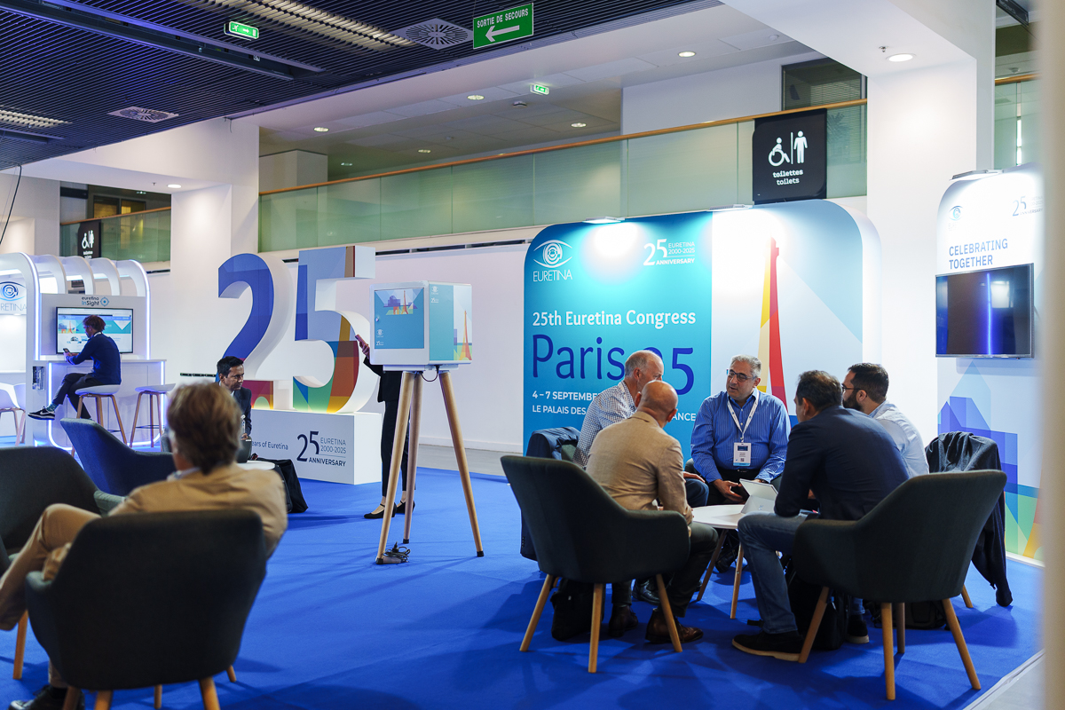 EURETINA's tweet photo. Day 1 in full motion – a quick look around #EURETINA25

Thousands of participants. Dozens of sessions. One goal: advancing retina care together.

👥 Who have you reconnected with today?

#RetinaCommunity #CongressLife #LiveFromParis https://t.co/Nw42lhLDbV