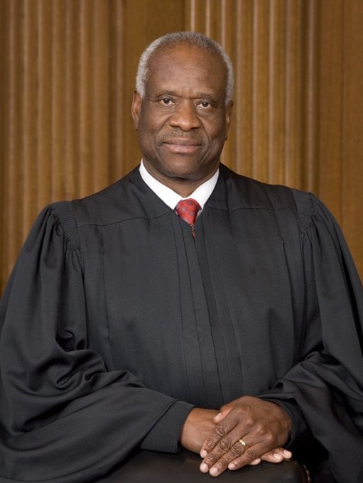 SaveAmericaNew's tweet photo. If you admire Clarence Thomas, our steadfast and distinguished Supreme Court Justice, please show your support with a thumbs up.👍 https://t.co/gB3Hs4NK0A