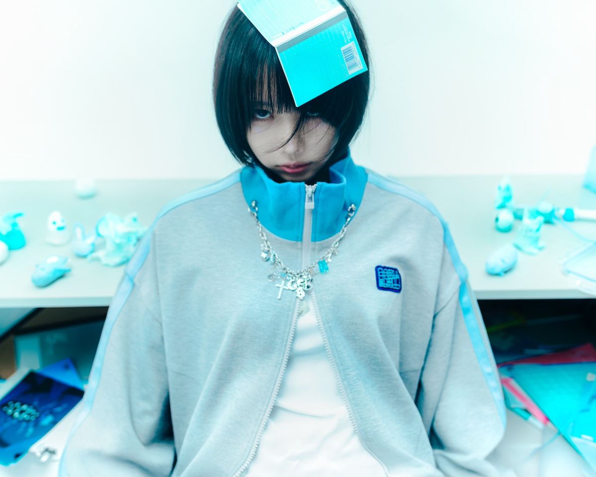 【ニュース】あのによるアパレルブランド「ヘルブラウ」がスタート　第1弾は“school”をテーマにしたセットアップや歯のピンズセットなど
#あの #ヘルブラウ #ano #HELLBLAU
wwdjapan.com/articles/21983…