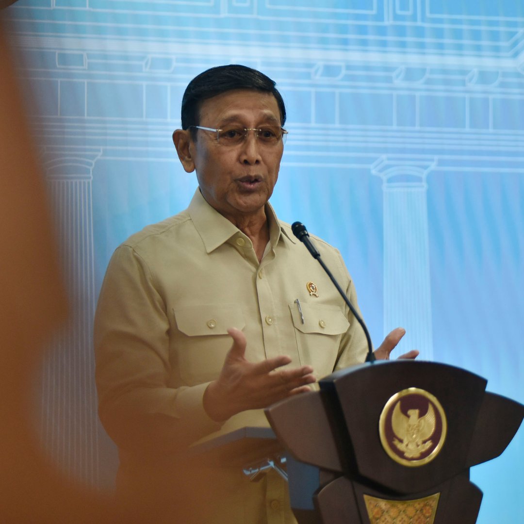 tempodotco's tweet image. Penasihat Khusus Presiden Bidang Politik dan Keamanan Wiranto mengklaim Presiden Prabowo sudah mendengar tuntutan para pengunjuk rasa. Namun, ia menegaskan tidak semua tuntutan bisa dipenuhi.

🗣️Wiranto: &quot;Kalau semua permintaan dipenuhi repot ya.&quot;