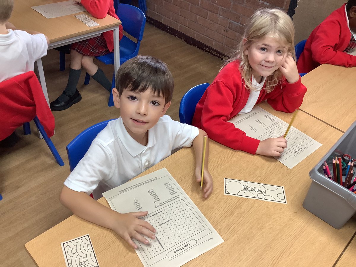 Class2Aspull's tweet image. Personalised word search + bookmark = happy Year 2’s ❤️