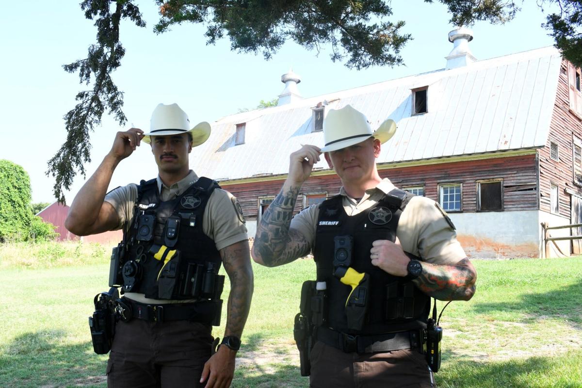 virginianewsreader (@vanewsreader) on Twitter photo Featured in the latest Virginia News Reader: Back to the American West: Bedford deputies can now wear cowboy hats - By Paige Sturek for <a href="/newsadvance/">NewsAdvance.com</a>
Read the full article at The News & Advance. ➡ tinyurl.ph/ZTMgh Featured in the latest Virginia News Reader: Back to the American West: Bedford deputies can now wear cowboy hats - By Paige Sturek for <a href="/newsadvance/">NewsAdvance.com</a>
Read the full article at The News & Advance. ➡ tinyurl.ph/ZTMgh
