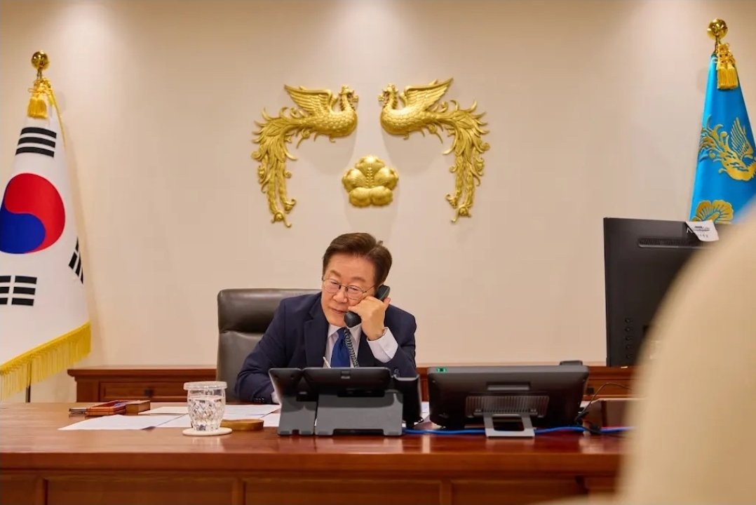 🇲🇳🇰🇷🇲🇳🇰🇷🇲🇳🇰🇷🇲🇳🇰🇷🇲🇳🇰🇷🇲🇳🇰🇷🇲🇳🇰🇷President Khurelsukh Ukhnaa  held his first phone call with the Korean President Lee Jae-myung on the afternoon of Thursday, September 4th since President  Lee Jae-myung took office. 
🇲🇳🇰🇷🇲🇳🇰🇷🇲🇳🇰🇷🇲🇳🇰🇷🇲🇳🇰🇷🇲🇳🇰🇷🇲🇳🇰🇷