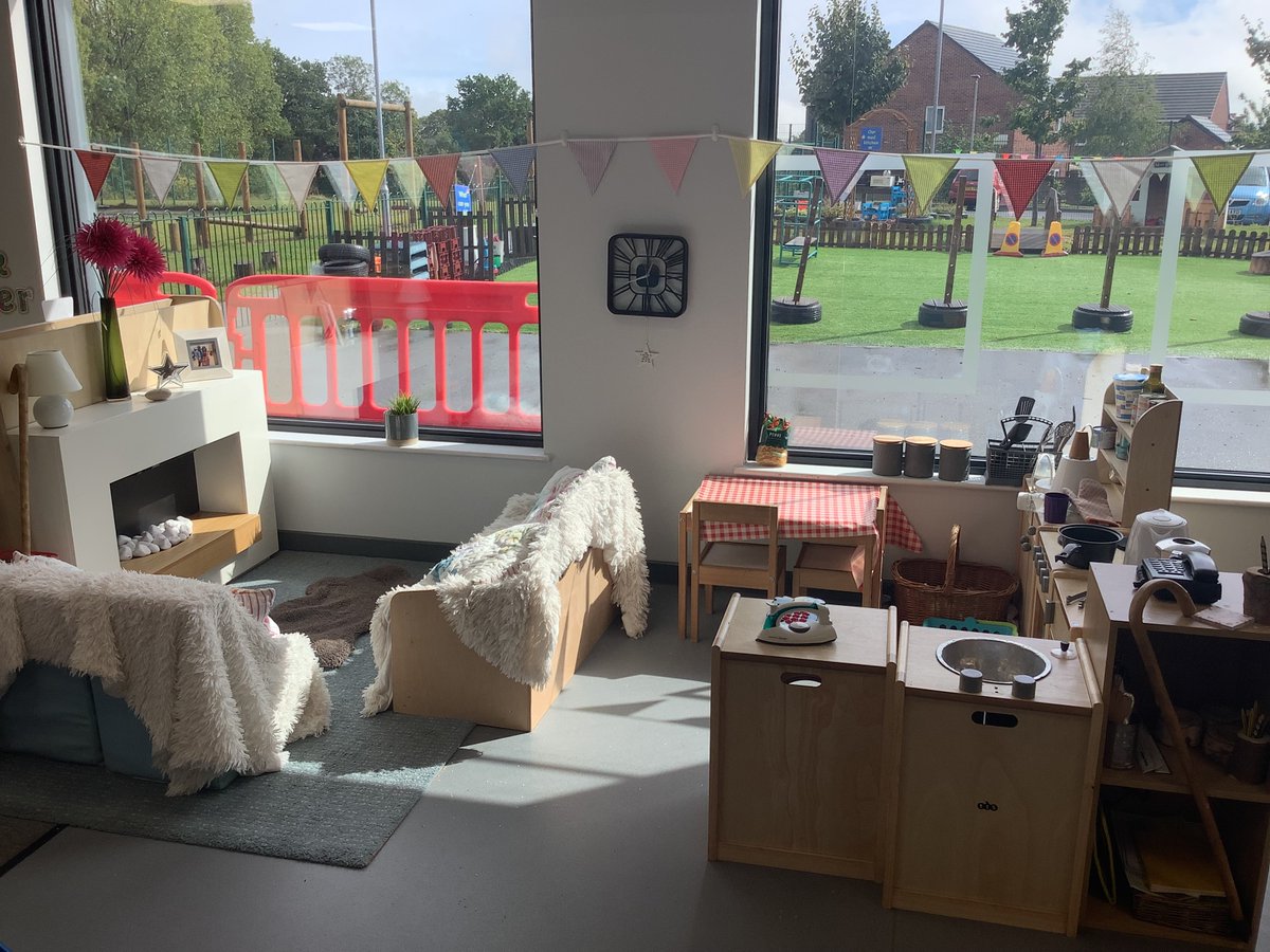 HackwoodAcademy's tweet image. A transformation for our Reception and Nursery classes.
Refreshed and bright, to inspire imaginations to shine through, where adventure meets learning in all that we do ✨.
#harmonypledge #Earlyyears #Refreshedspaces #beanexpertlearner @MrMiahHPA