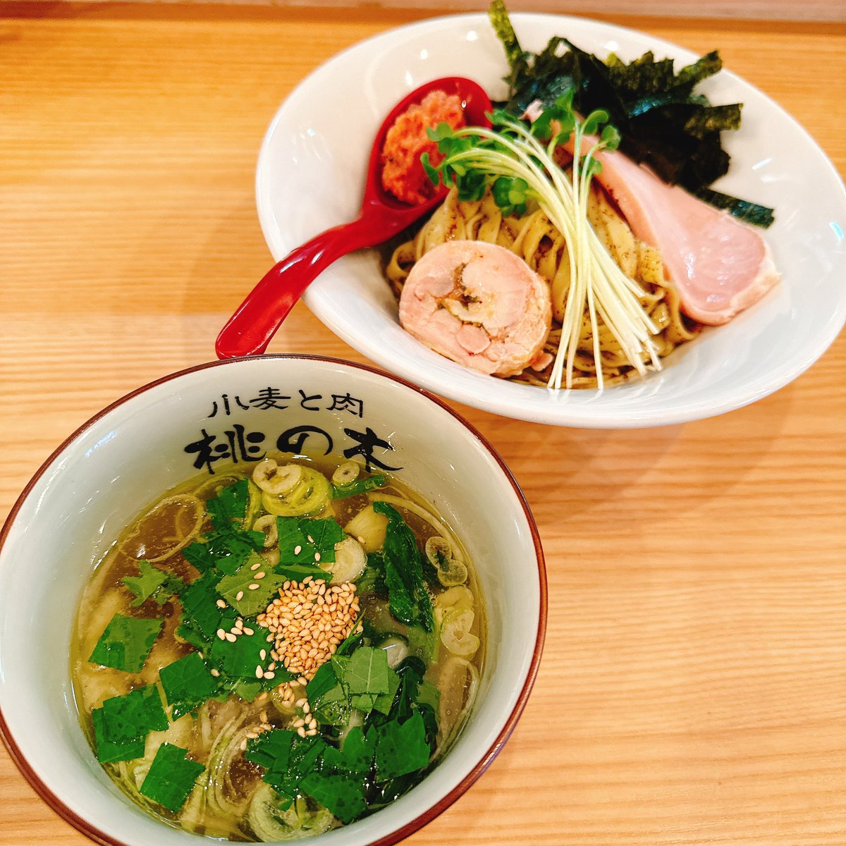 桃の木 - অনুসন্ধান / X