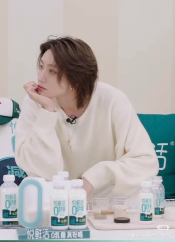 mhaohaom's tweet image. 명호님셀카를정말주셔야할것같아요