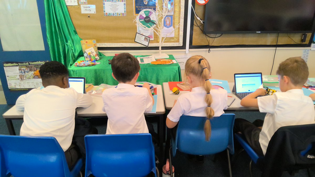 michael_primary's tweet image. What a fabulous start to Year 5! The children have all shown how grown up and sensible they are. This afternoon we completed our Star reading test ready for our new reading books. @STOC_CAT #stmicenglish #stmiccomputing