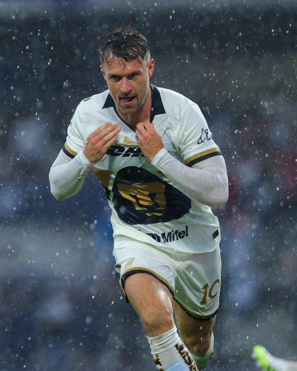 ¡OTRO MAS A LA LISTA! 💀

El domingo pasado Aaron Ramsey anotó su primer gol con Pumas

Hoy ya se llevó al diseñador Giorgio Armani