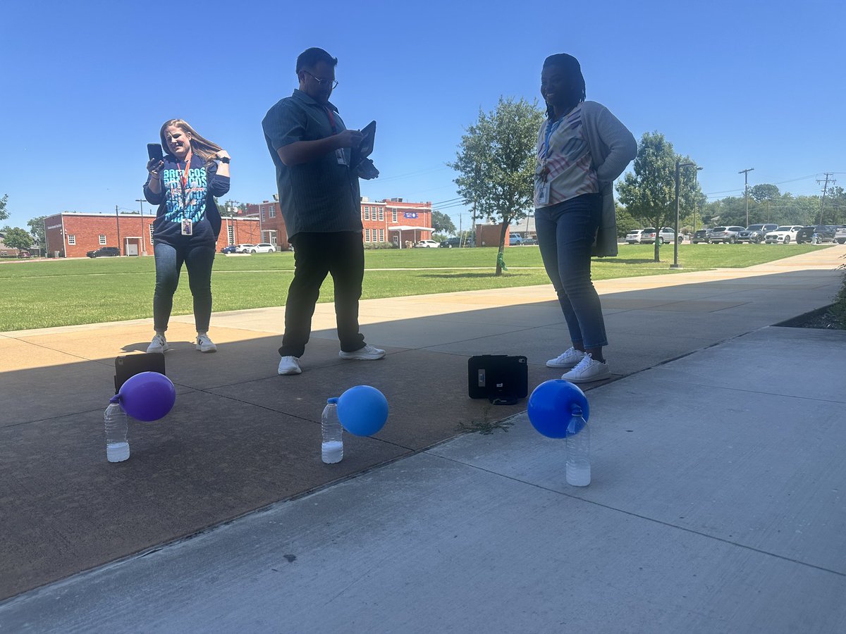 Professional Learning RISD tweet media