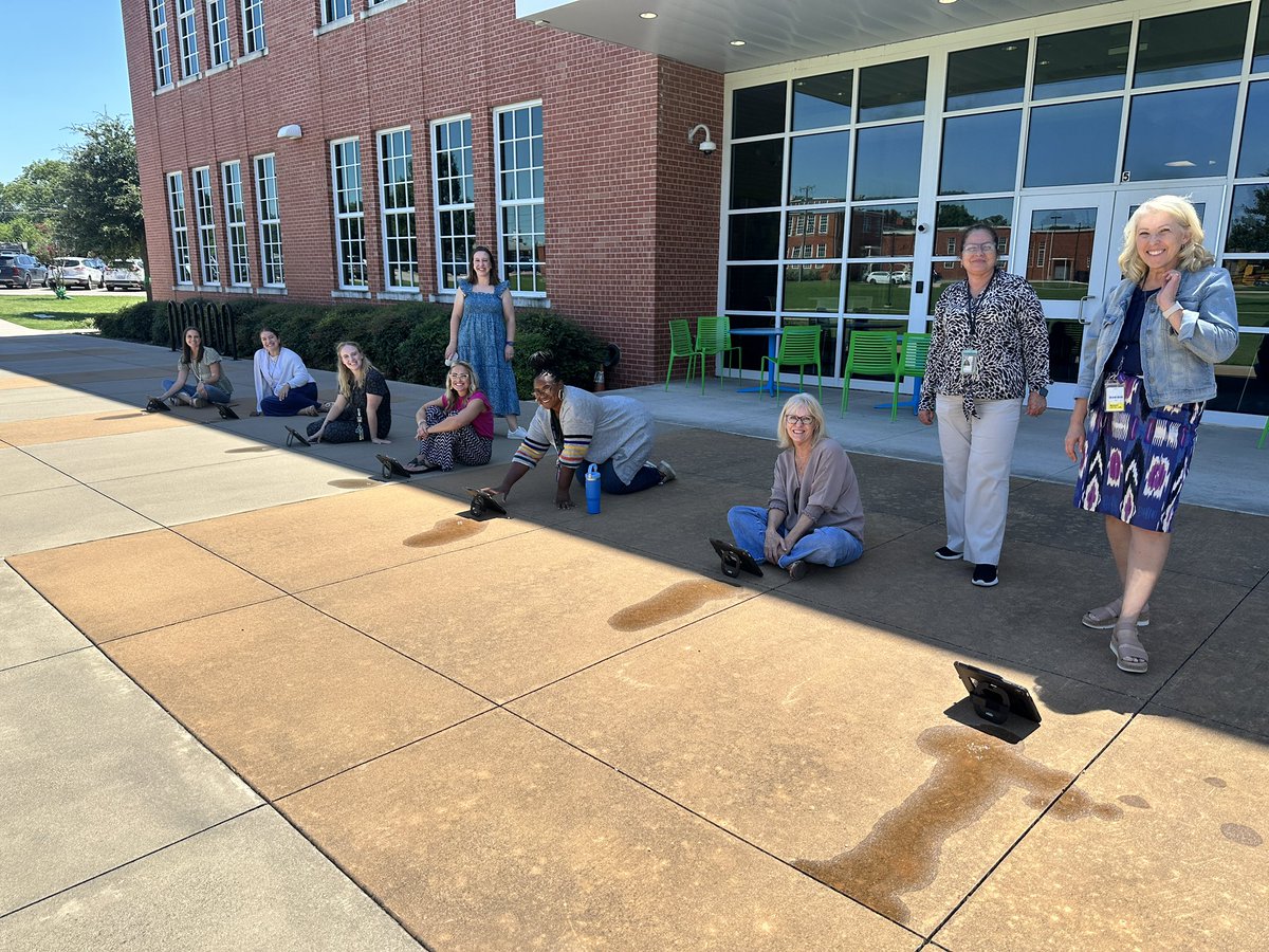 Professional Learning RISD tweet media