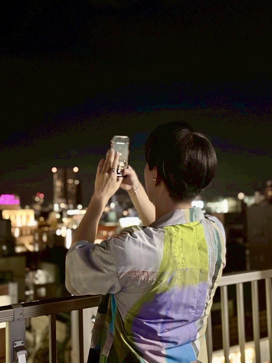 RyotaroSakaguTw's tweet image. カヲルさんへ
今まで一緒に暮らしてくれてありがとうございます。最後に初めて主役になれて幸せでした。カヲルさんは一生俺のNo. 1です。だから、絶対幸せになってください。この手紙が読めなくても俺の気持ちは伝わってると信じてます。愛とシャンパンを込めて。よいしょ。　竹千代より
#愛のがっこう