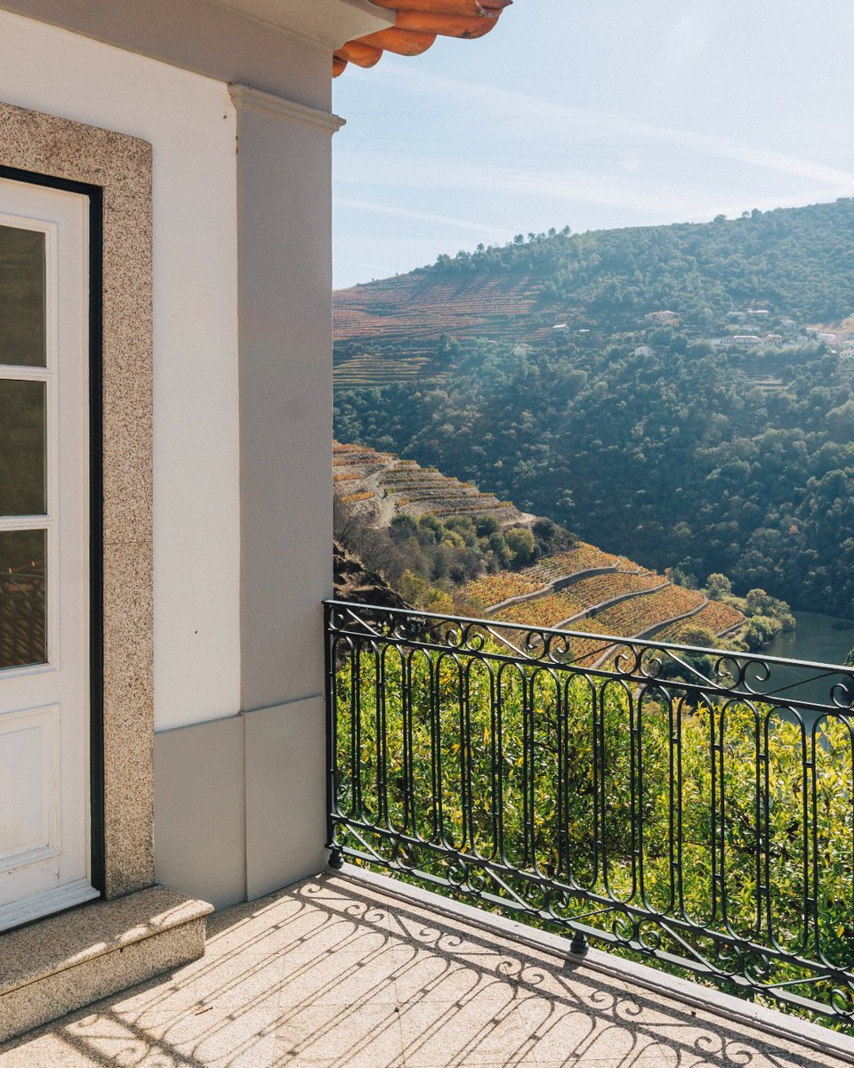 A breathtaking landscape and many experiences to discover.

Visit Quinta do Panascal and discover the secrets of this iconic Fonseca estate.

//

#FonsecaPort #PortWine #Douro